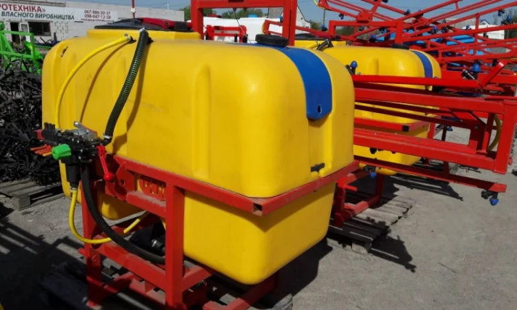 Навісний обприскувач 600 л штанга 14 м для внесення пестицидів - фото № 4