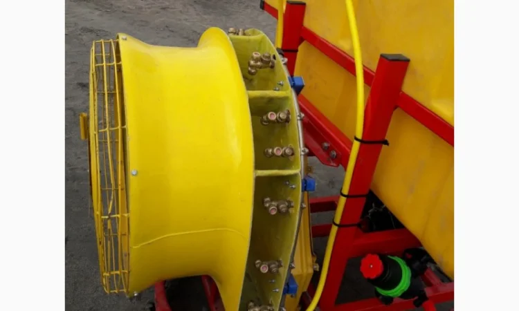 600 л садовий обприскувач - фото № 4