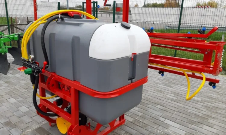 Тракторний штанговий 600 л навісний обприскувач штанга 12 м - фото № 1