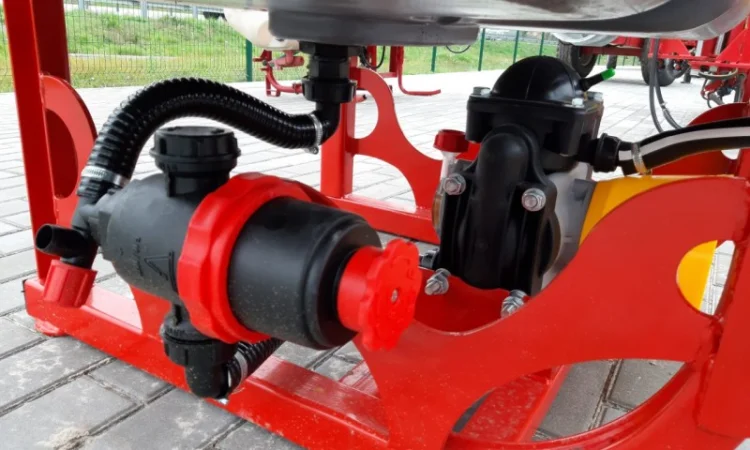 Тракторний штанговий 600 л навісний обприскувач штанга 12 м - фото № 7