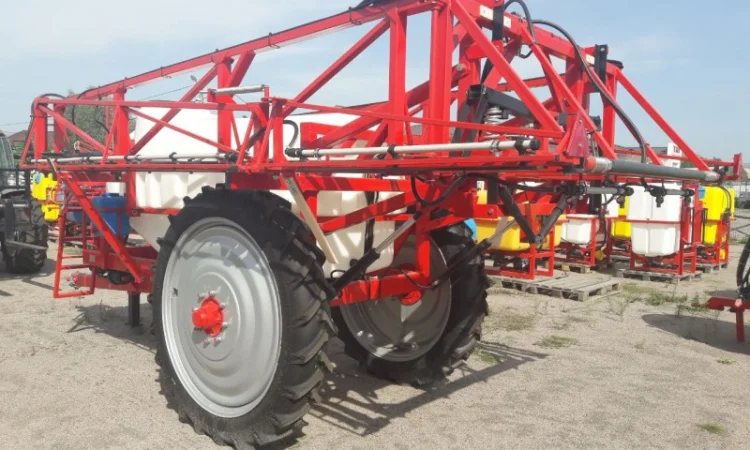 Штанга на причіпний 2000 л обприскувач ширина 18 м КОМПЕНСАЦІЯ -25% - фото № 5