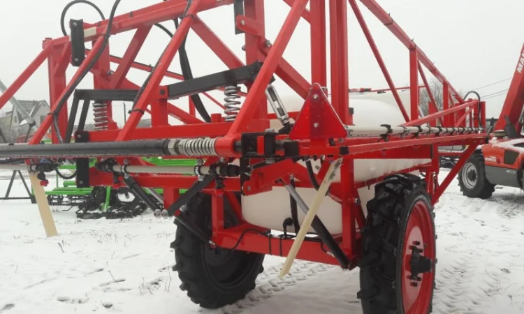 Обприскувач від виробника ОСШ 2000, 2500 л штанга 18 м - фото № 3