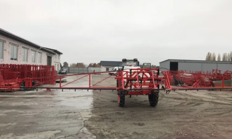 Обприскувач (крила механічні) ОСШ 2000, 2500 л штанга 18м - фото № 2