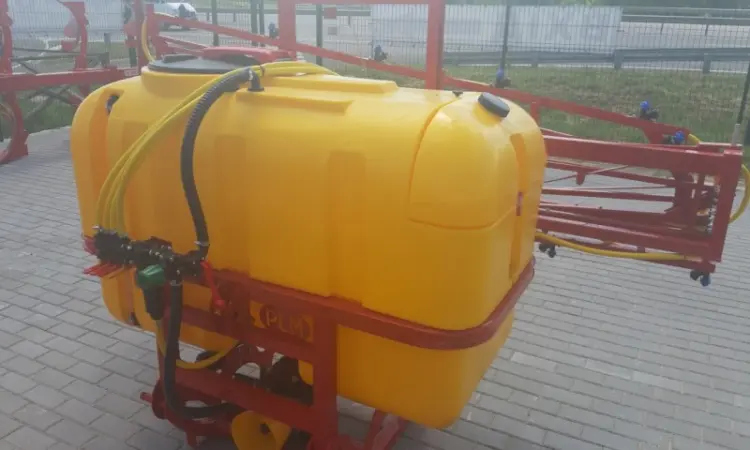 Штанговий навісний обприскувач 600 л штанга 12 м - фото № 1