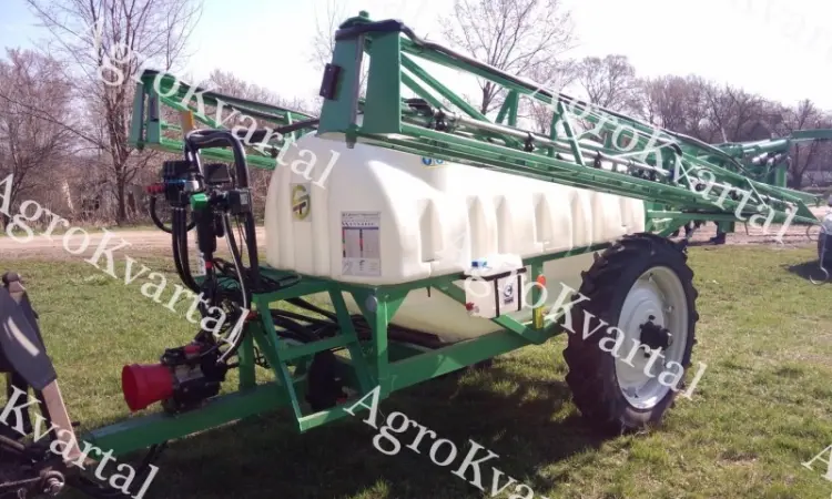 Опрыскиватель Spray Master 2000-18 Базовий+ 3-х позиционная форсунка (ST+ CFA+КАС) - фото № 1
