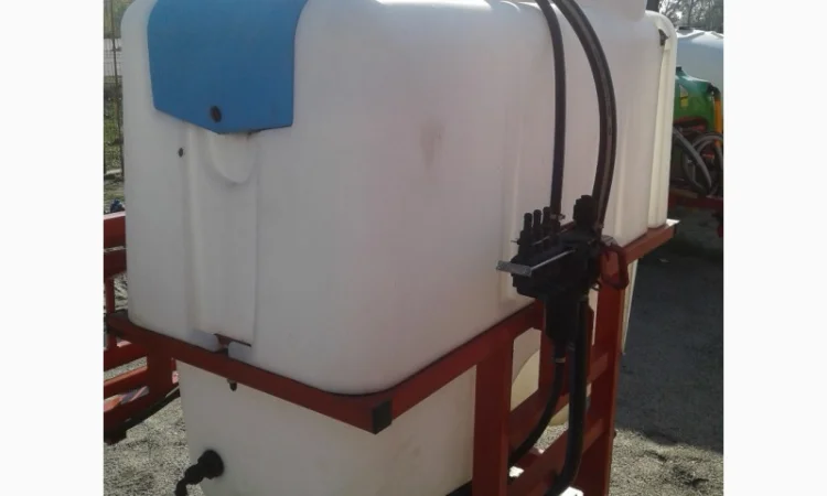 Оприскувачі з баком 400 л Польща - фото № 6