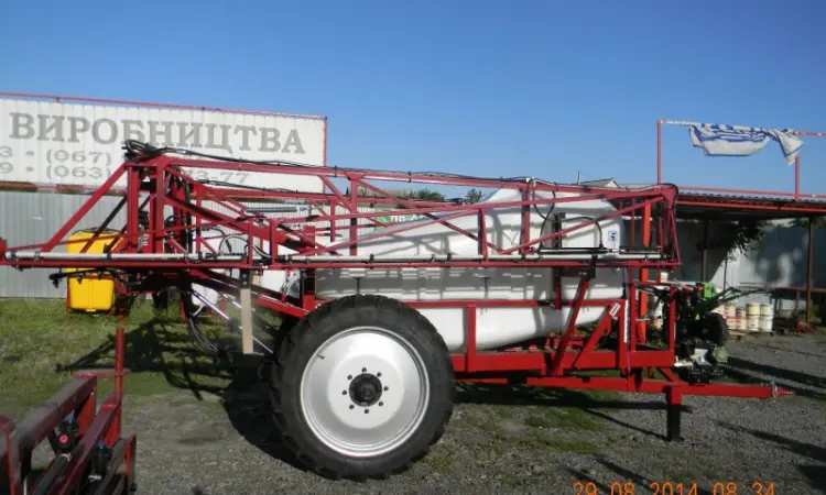Обприскувач причіпний з баком 2000 л (2500 л -3000 л) штанга 18-21-24 м - фото № 3