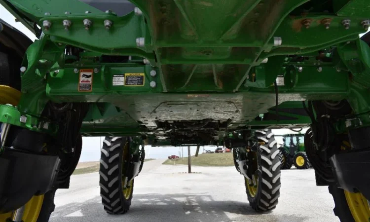 Б/у опрыскиватель John Deere R4030 (4730) - фото № 8