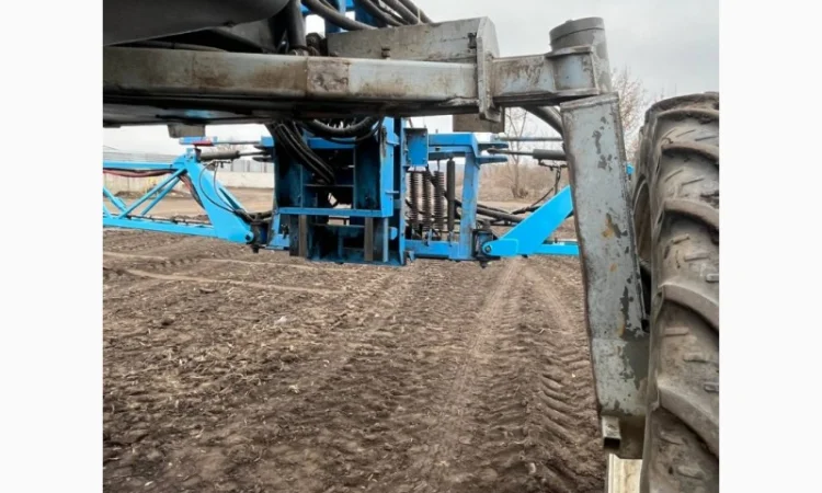 Опрыскиватель самоходный Berthoud RAPTOR 3240 - фото № 4