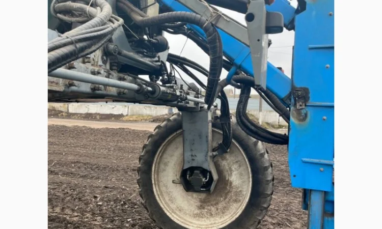 Опрыскиватель самоходный Berthoud RAPTOR 3240 - фото № 5