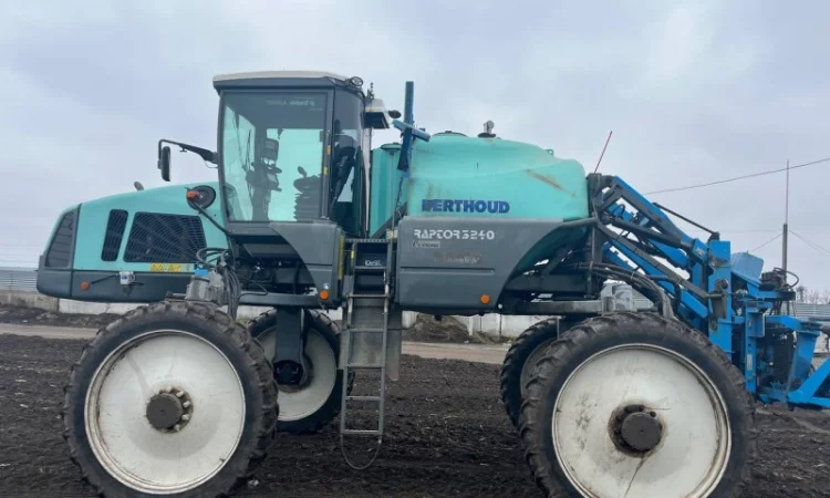 Опрыскиватель самоходный Berthoud RAPTOR 3240 - фото № 6