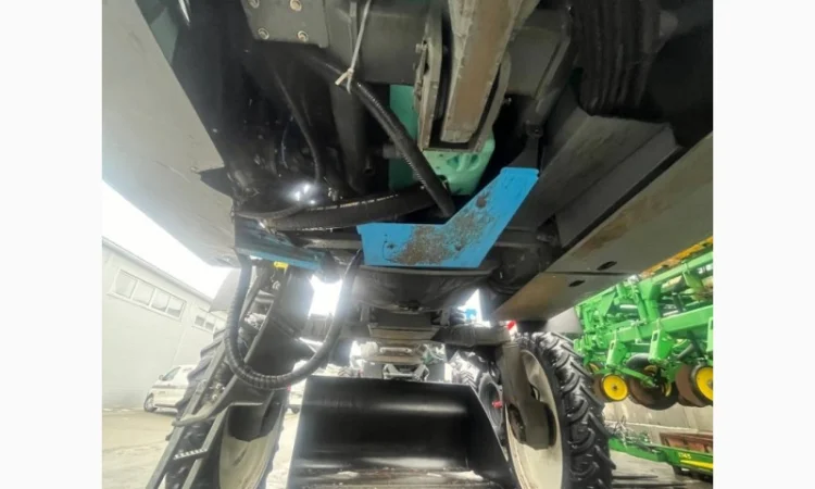 Опрыскиватель самоходный Berthoud RAPTOR 4240 - фото № 10