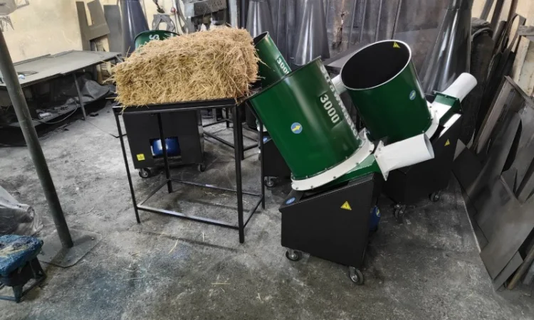Соломорізка strawmaster 3000 - фото № 1