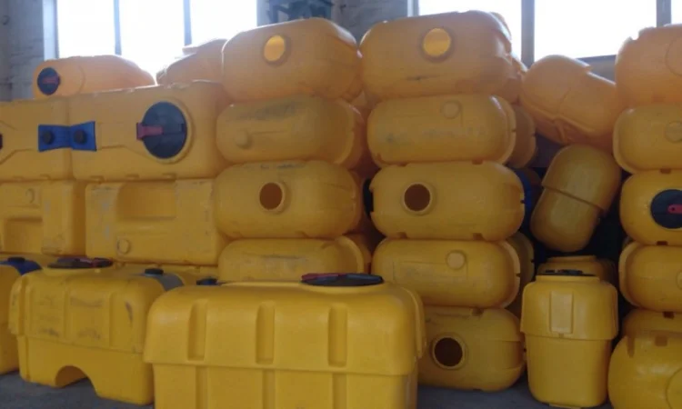 Бочка, емкость для опрыскивателя, опрыскиватель, для воды и других целей 200 - 800л Польша - фото № 3