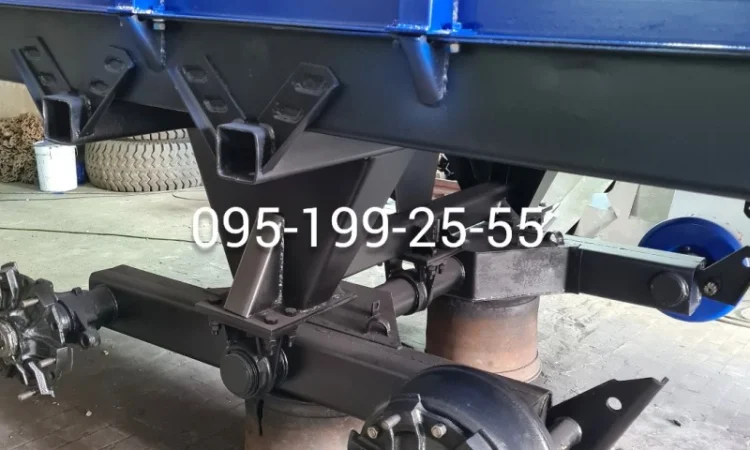 ПРТ-10 в процесі збирання. Балансир ПРТ-10; транспортер ПРТ-10; зірочка (ведуча) ПРТ-10 - фото № 2