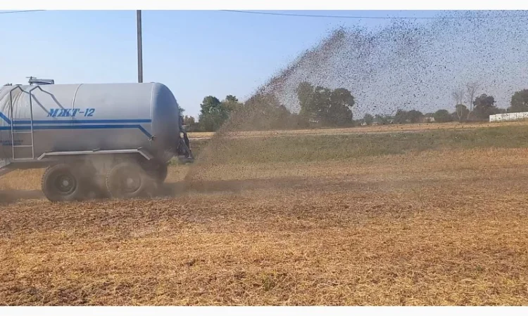 Бочка МЖТ-12 навозу з насосом розкидачем та мішалкою - фото № 1