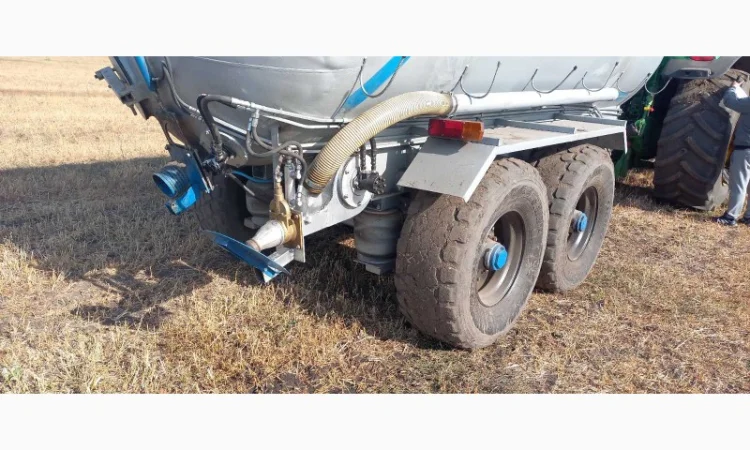 Бочка МЖТ-12 навозу з насосом розкидачем та мішалкою - фото № 3