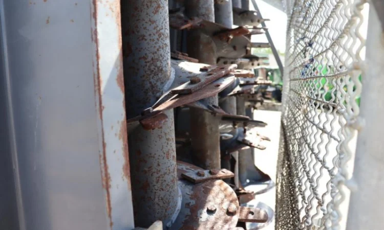 Розкидач органічних добрив Metal-fach Miststreuer Dunststreuer N280/2-10T BATALION - фото № 7