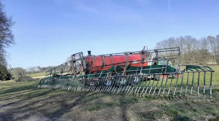 Причіпний розкидач органічних добрив Wienhoff - фото № 4