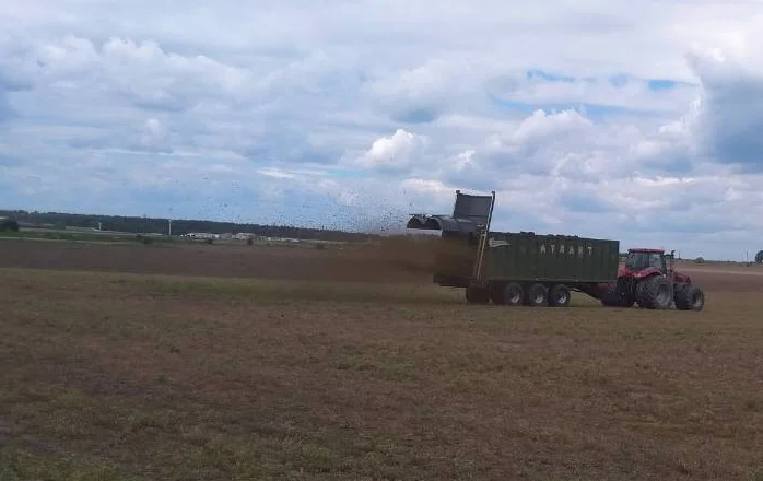 Гноєрозкидач, розкидач органічних добрив ТЗП Атлант Кобзаренка - фото № 5