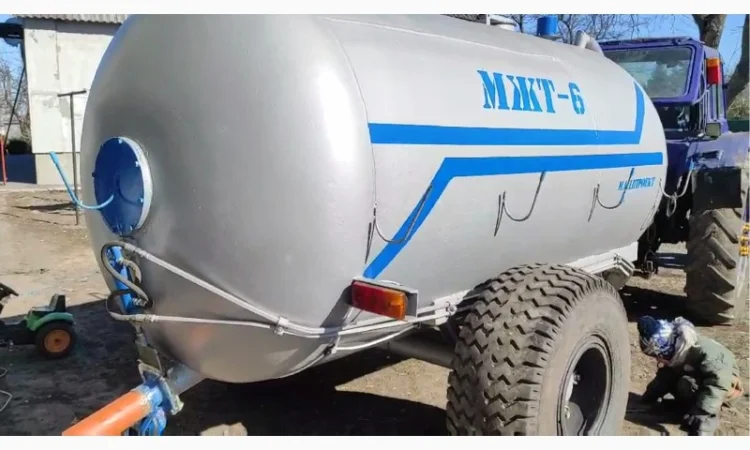 Бочка навозу МЖТ-6 (6м3) вакумна з розкидачем - фото № 4