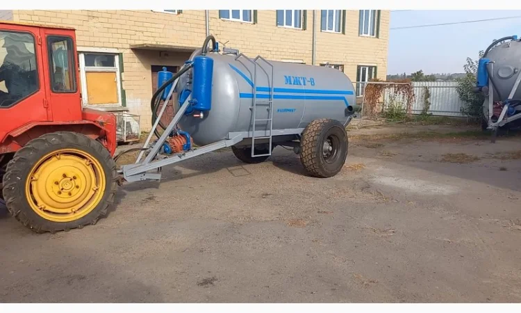 Бочка навозу МЖТ-8 (8м3) вакумна з розкидачем - фото № 3