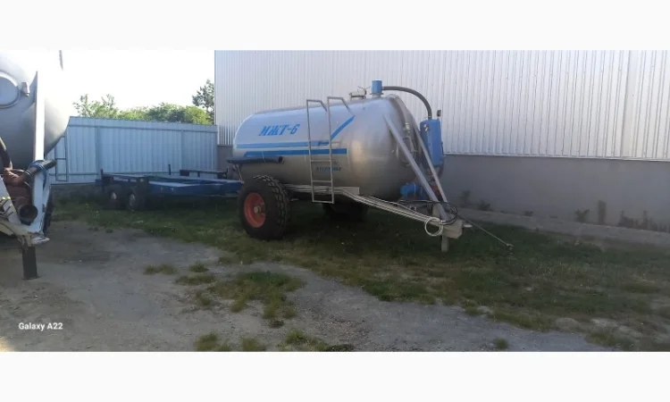 Бочка навозу МЖТ6 (6м3; 8мм; вакум КО503, розкидач) - фото № 3