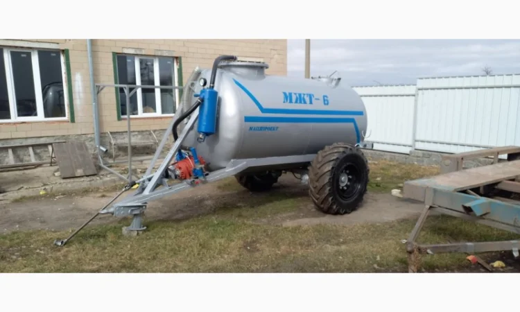 Причіп-бочка МЖТ-6 вакумна з розкидачем навозу - фото № 1