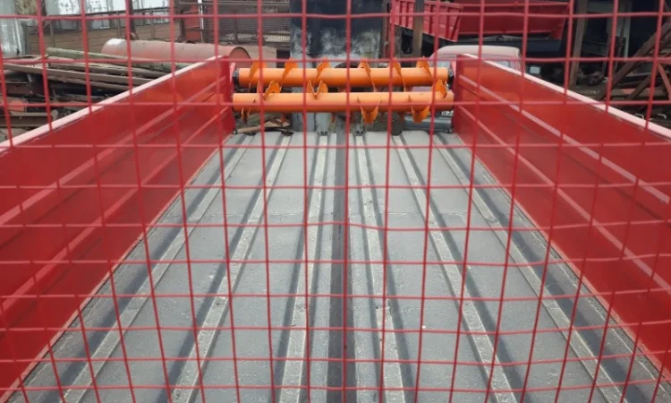 Разбрасыватель органических удобрений РОУ-6.(ПРТ) - фото № 4