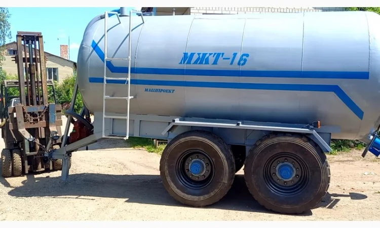 Вакумна бочка МЖТ-16 на пневмоподушках з розкидачем 12-14м - фото № 1