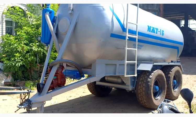 Вакумна бочка МЖТ-16 на пневмоподушках з розкидачем 12-14м - фото № 3