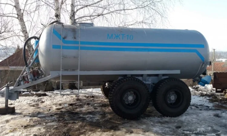 Бочка-розкидач навозу МЖТ-10 вакумна - фото № 1