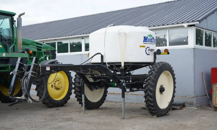 Система для внесення рідких добрив Montag - фото № 1