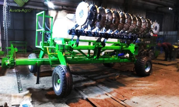 Иньекционный апликатор Cultan GREEN POWER для жидких удобрений - фото № 1