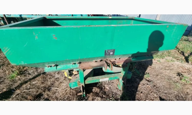 Розкидач мінеральних добрив МВД-1.2 - фото № 1