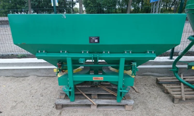 Розкидач добрив МВД-1200, машина внесения удобрений МВУ, разбрасыватель. Акция - фото № 3