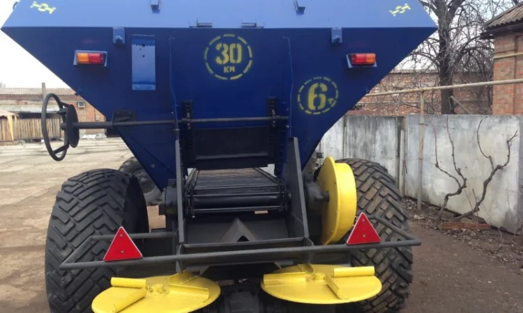 МВУ-6, РУМ-6 розкидач мінеральних добрив - фото № 2
