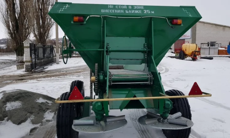 МВУ-5, РУМ-5 розкидач мінеральних добрив - фото № 3