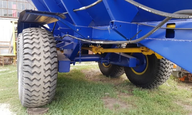 МВУ-8, РУМ-8 розкидач мінеральних добрив - фото № 4