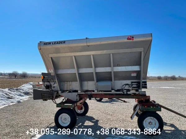 Бункер-разбрасыватель минеральных удобрений New Leader L3030 G4 - фото № 2