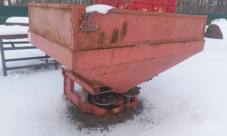 Розкидач мін.добрив RAUCH MDS935M б/у - фото № 2