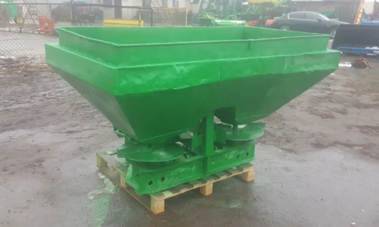 РОЗКИДАЧ мінеральних добрив МВД-900 Б/У - фото № 4