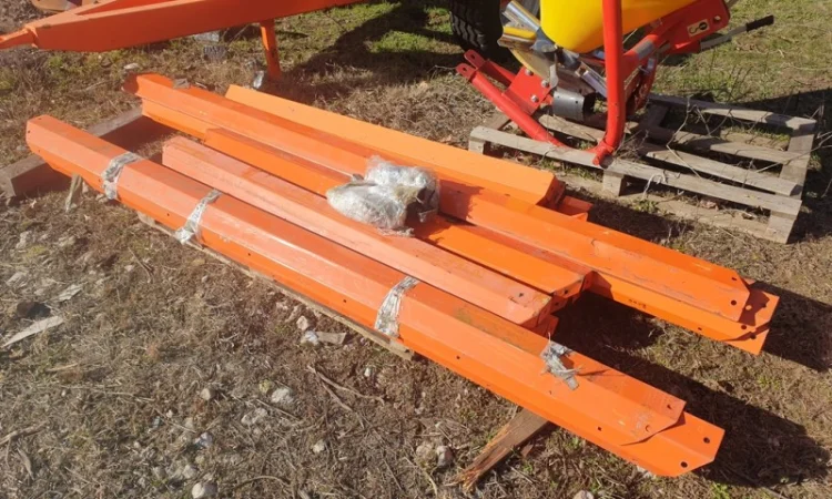 Збільшувач бункеру до розкидача міндобрив Agrex XPL 1500 (Італія) - фото № 3