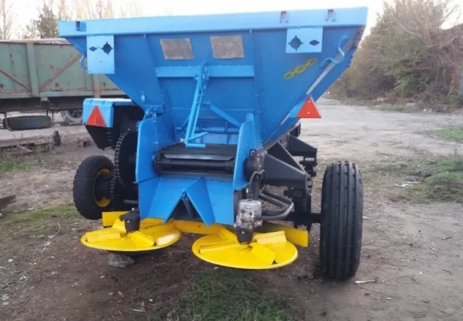 РМГ-4, РУМ-4 МВУ 5, МВУ 6, МВУ 8 Разбрасыватель минеральных удобрений - Песка, Мела - фото № 11