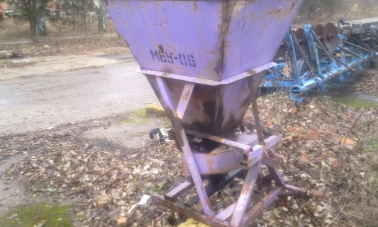 Розкидач міндобрив лейка на 600 кг, рум-600, рмд-600, мву-0.6, рум 0.6 - фото № 3