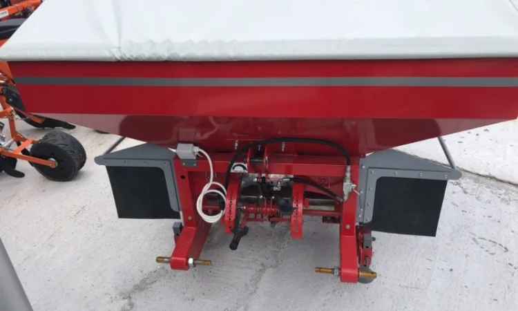 Розкидач мінеральних добрив Вулкан РД - 1200 - фото № 7