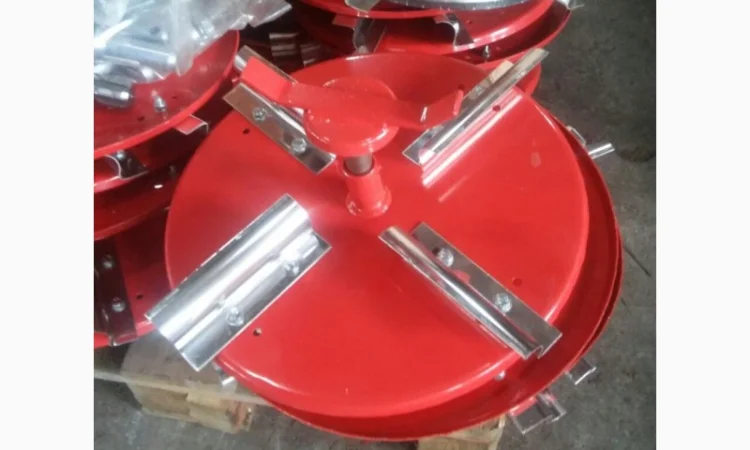 Розкидач міндобрив на 200л 500л 1000 Польша - фото № 5