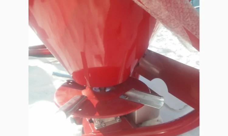 Разбрасиватель удобрений Польша jar-met - фото № 4