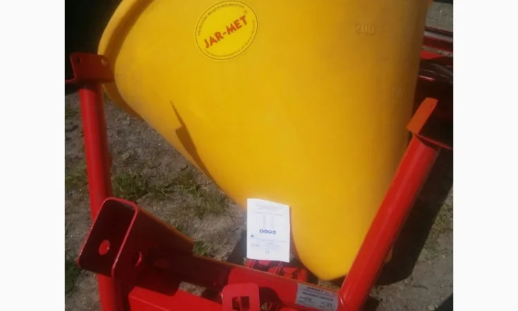 Розкидач міндобрив 500-1000л Strumyk - фото № 5