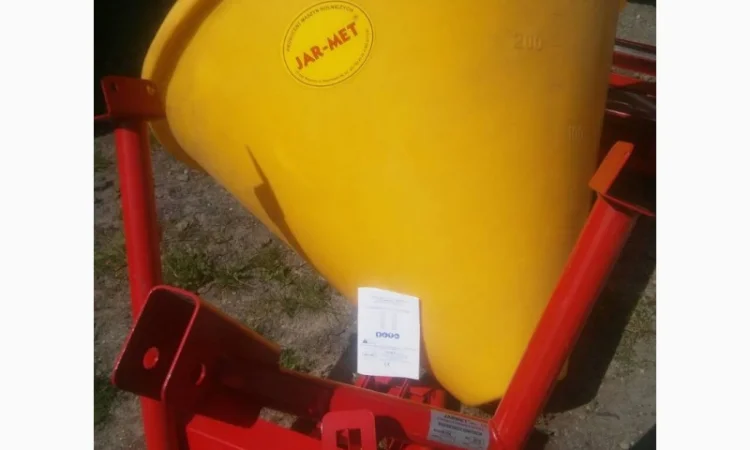 Розкидач міндобрив на 200кг 500кг (пластик та метал) Польша - фото № 2